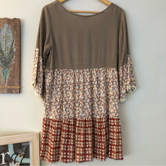 Umgee Boho Print Block, Crochey Trim Shift Tunic Blouse - Size Small - Picture 7 of 14